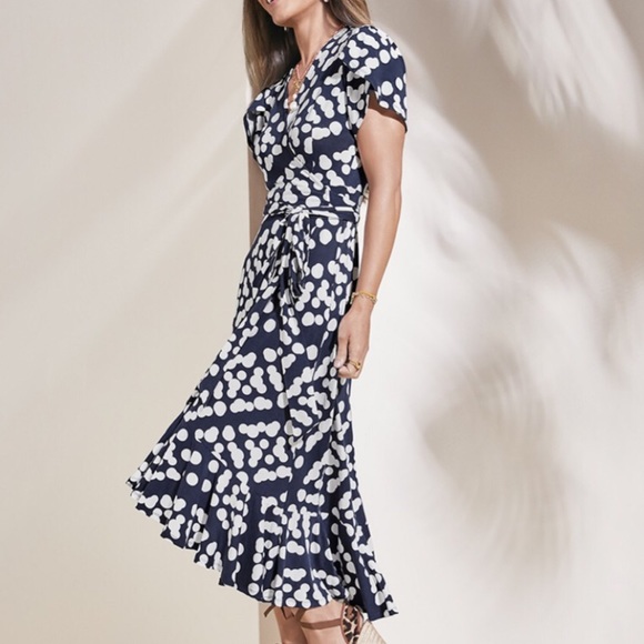 CAbi | Dresses | Nwt Cabi Perfect Wrap 